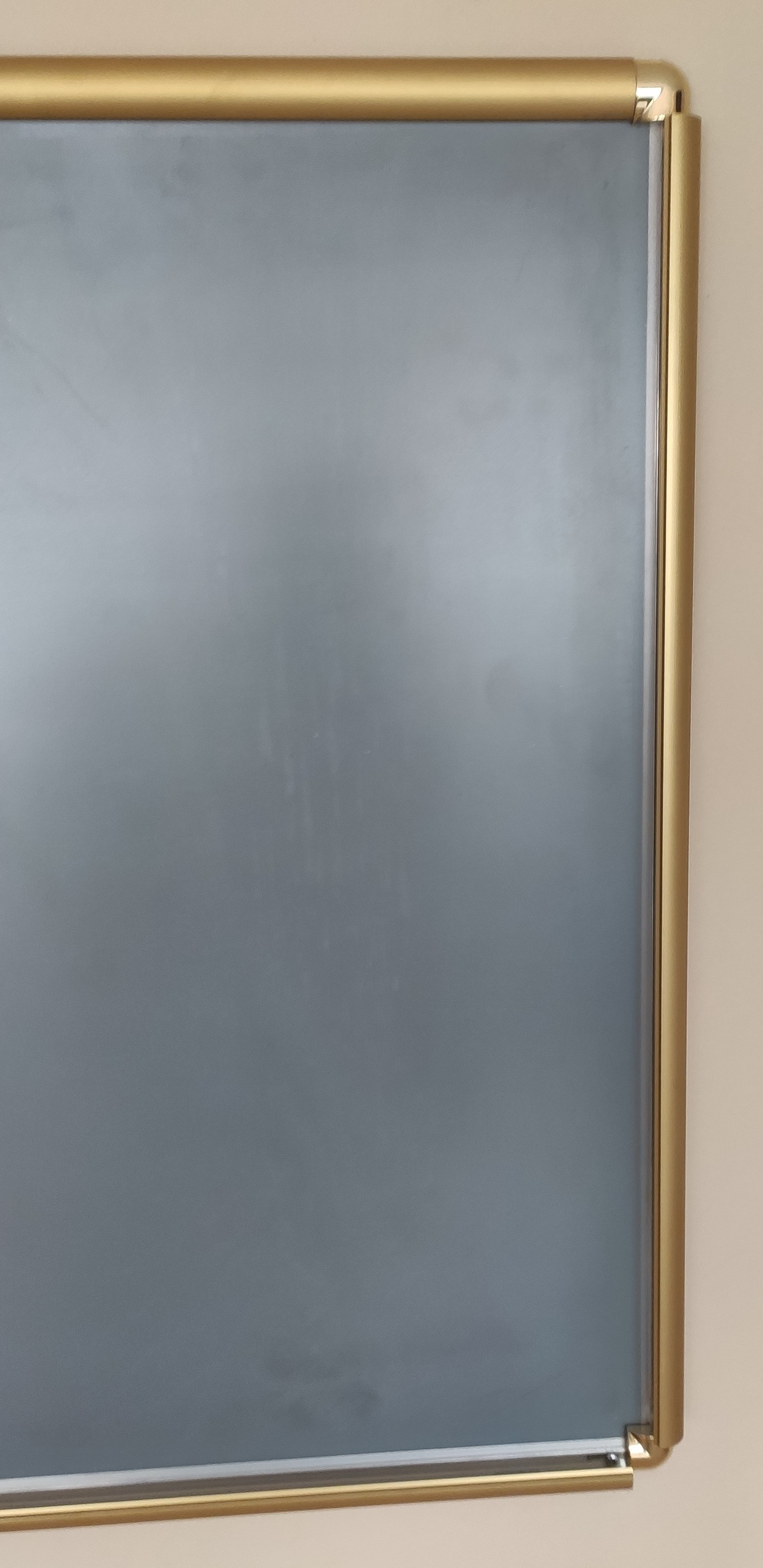 aluminum yellow frame 70x100cm